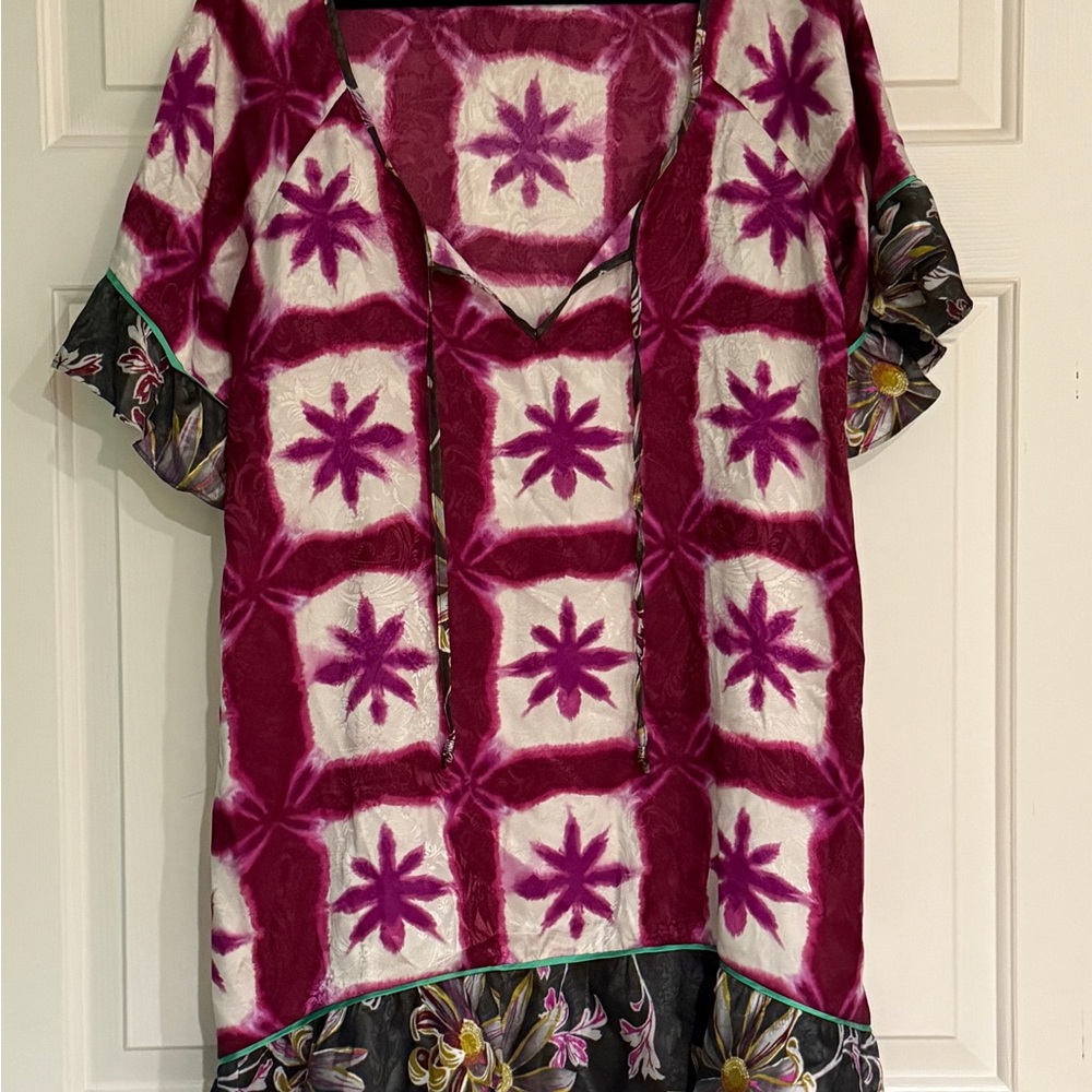 Floral Patterned Women's Top with Matching Pants